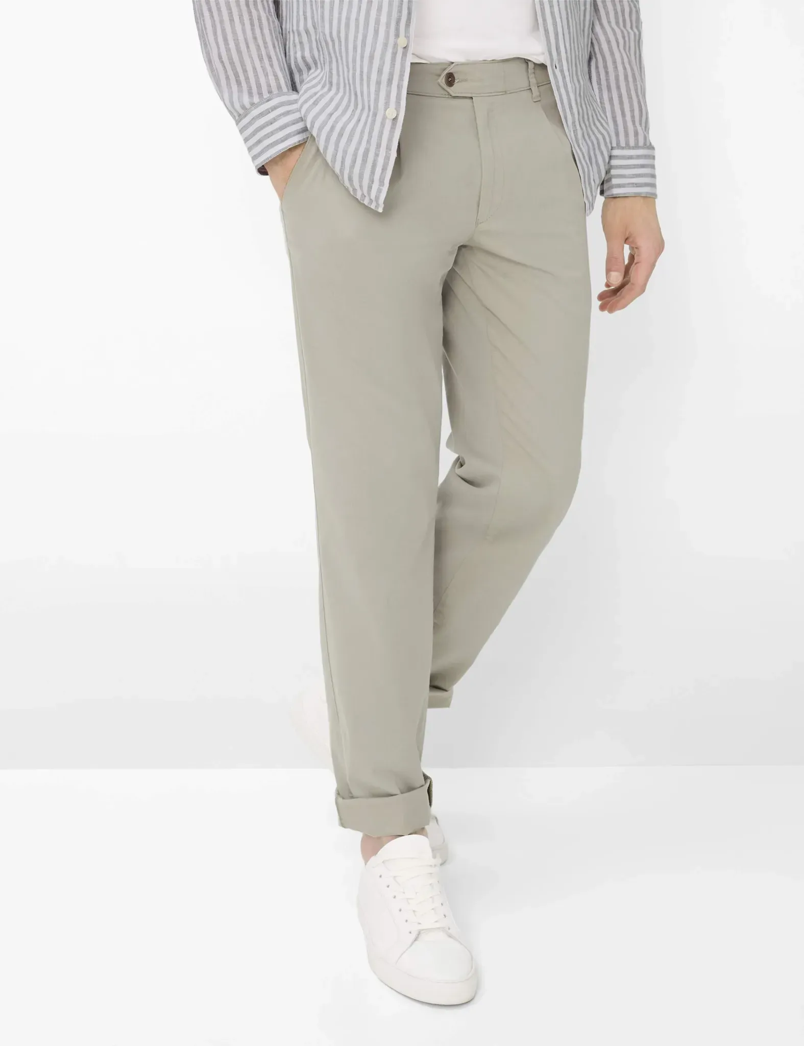 Eurex by Brax Herren Bundfaltenhose Style LUIS KHAKI Grün Khaki, grün - khaki, Gr. 28