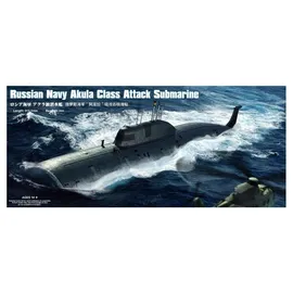 Hobby Boss 83525 - Russian Navy SSN Akula Submarine marineblau 1:72