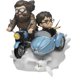 Beast Kingdom Co., Ltd Beast Kingdom Toys - Harry Potter D-Stage PVC Diorama Hagrid & Harry New Version 15 cm