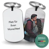 LAUBLUST Personalisierter Schlüsselanhänger mit Foto & Wunschtext inkl. Geschenkbox | Weiß, Edelstahl | Personalisiertes Geschenk zu Weihnachten, Valentinstag, Vatertag, Muttertag & Geburtstag - ca. 5 x 3 x 0.1 cm