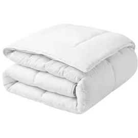 Beliani Bettdecke Weiß Mikrofaser 135 x 200 cm Extra Warm Ganzjahresdecke Vier-jahreszeiten Steppdecke Steppbett Monochromatisch Paspel Schlafzimmer