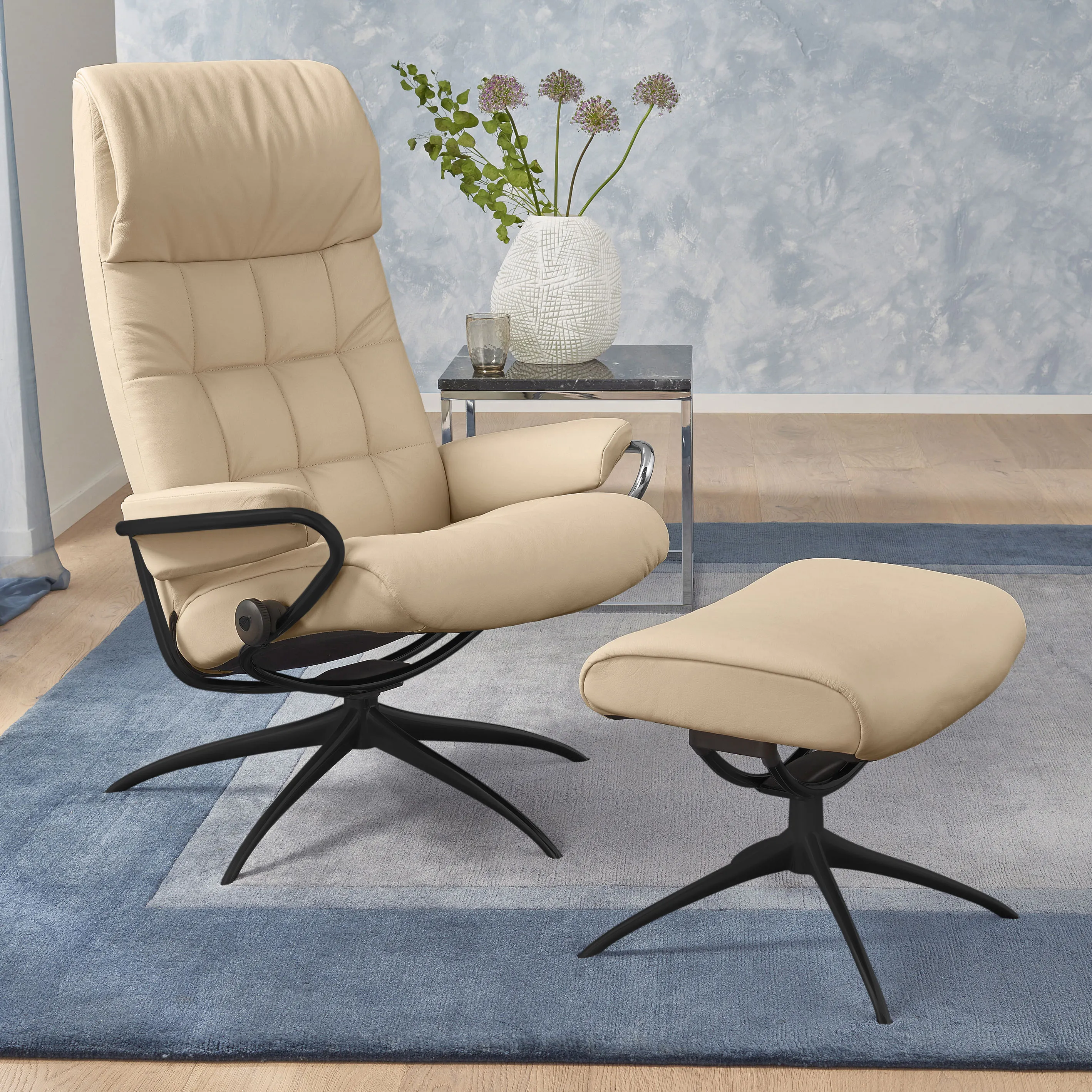 Relaxsessel STRESSLESS "London" Sessel Gr. Leder BATICK, Star Base-Standard Base, B/H/T: 80cm x 116cm x 71cm, braun (latte batick) mit Hocker, High Back, Star Base, Gestell Schwarz