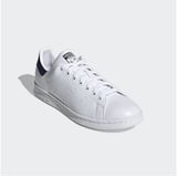 Cloud White / Cloud White / Collegiate Navy 36