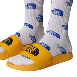 The North Face Base Camp III Sandale Summit Gold/Tnf Black 42