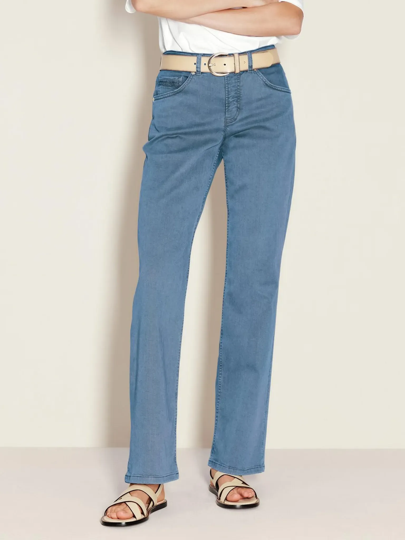 Le jean Toni modèle Liv Straight  TONI denim