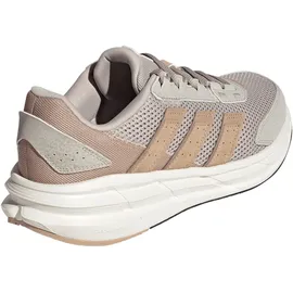 adidas Astrastar Herren Wonder Beige/Warm Sandstone/Carbon 46