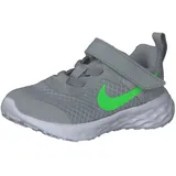 Nike Revolution 6