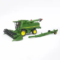 Bruder 02132 - John Deere Mähdrescher T670i  1:16