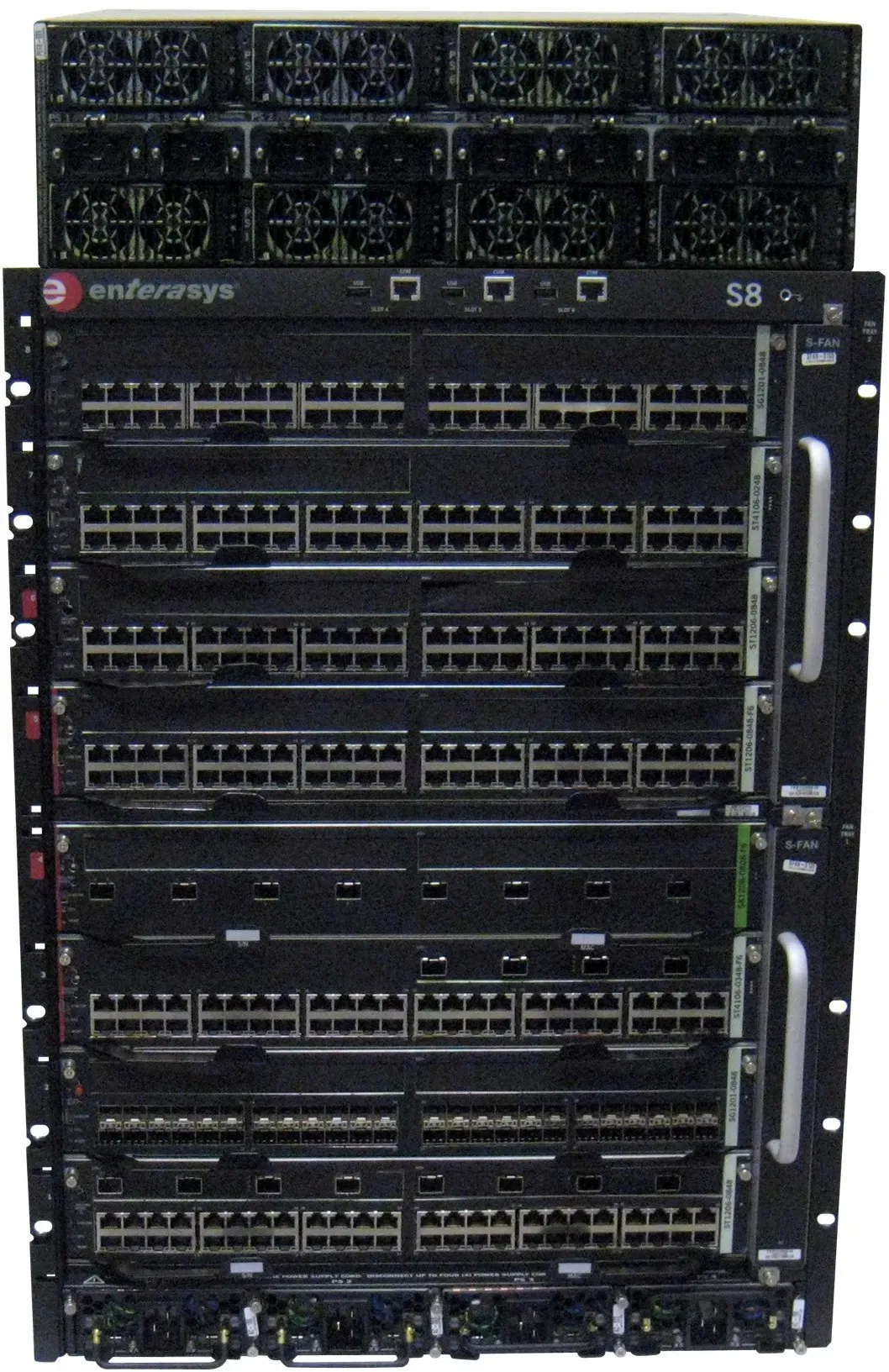 S8-CHASSIS-POE8 neu