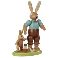 Müller GmbH Müller Erzgebirge Hasenvater mit spielendem Kind farbig
