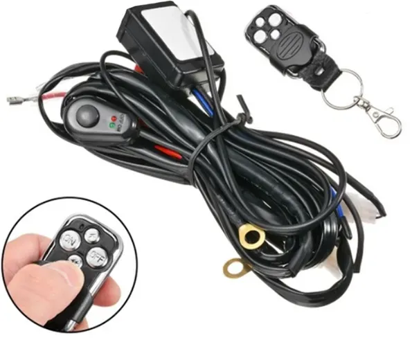 Kabel mit Relais, Schalter und Fernbedienung für LED-Scheinwerfer/LED-Bar 102