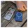 EMOS Powerbank 10 000 mAh WI 1046 mit Magnet - magnetischer externer Akku mit Passthrough und Wireless-Charging USB-C-Ausgang inkl. USB-Datenkabel - für iPhone, Smartphone, Tablet - blau