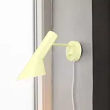 Louis Poulsen AJ Wandleuchte soft lemon