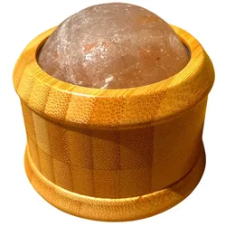 YÙ Beauty Salzball mit Bambus-Massager