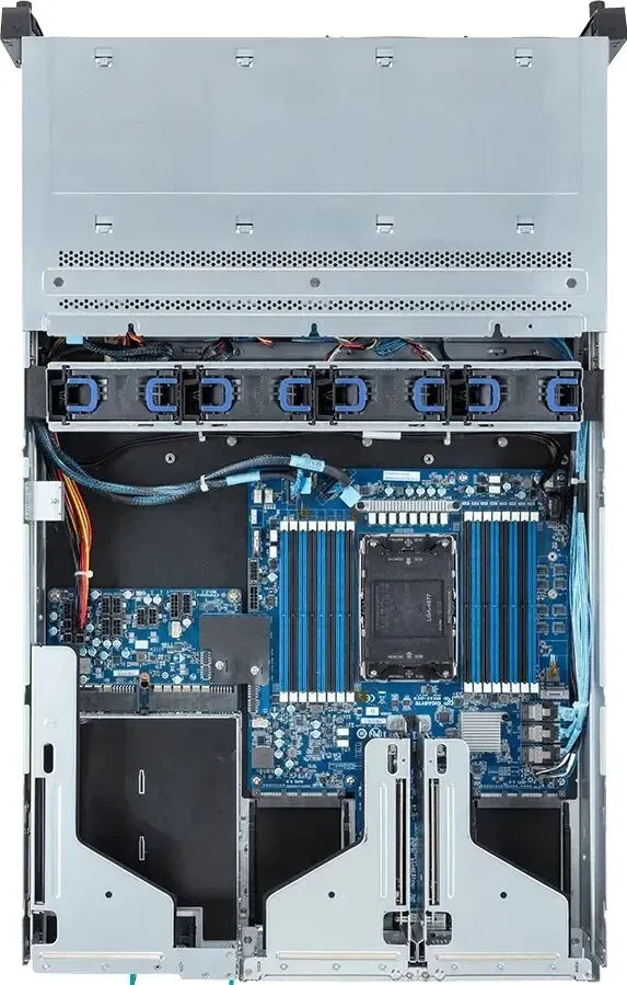 GigaByte R263-S30-AAH2 2U 5th4th Intel 12x3.5
