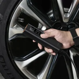 Baseus CRCQ000001 Mini Autokompressor schwarz