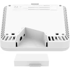 Netgear Business WBE758 - Accesspoint - Tri-Band