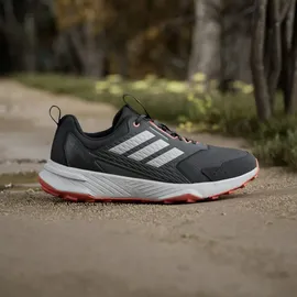 adidas Tracefinder Trailrunning-Schuhe Herren - core black/grey one/semi impact orange - 40 2/3