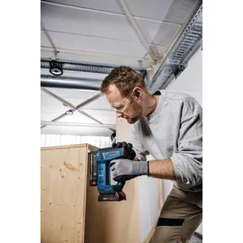 Bosch GNH 18V-35 Akku-Holznagler in L-BOXX