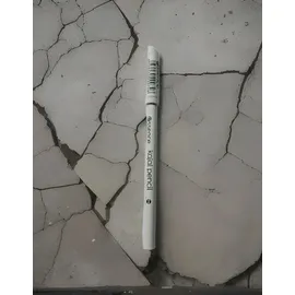 Essence Kajal 04 White