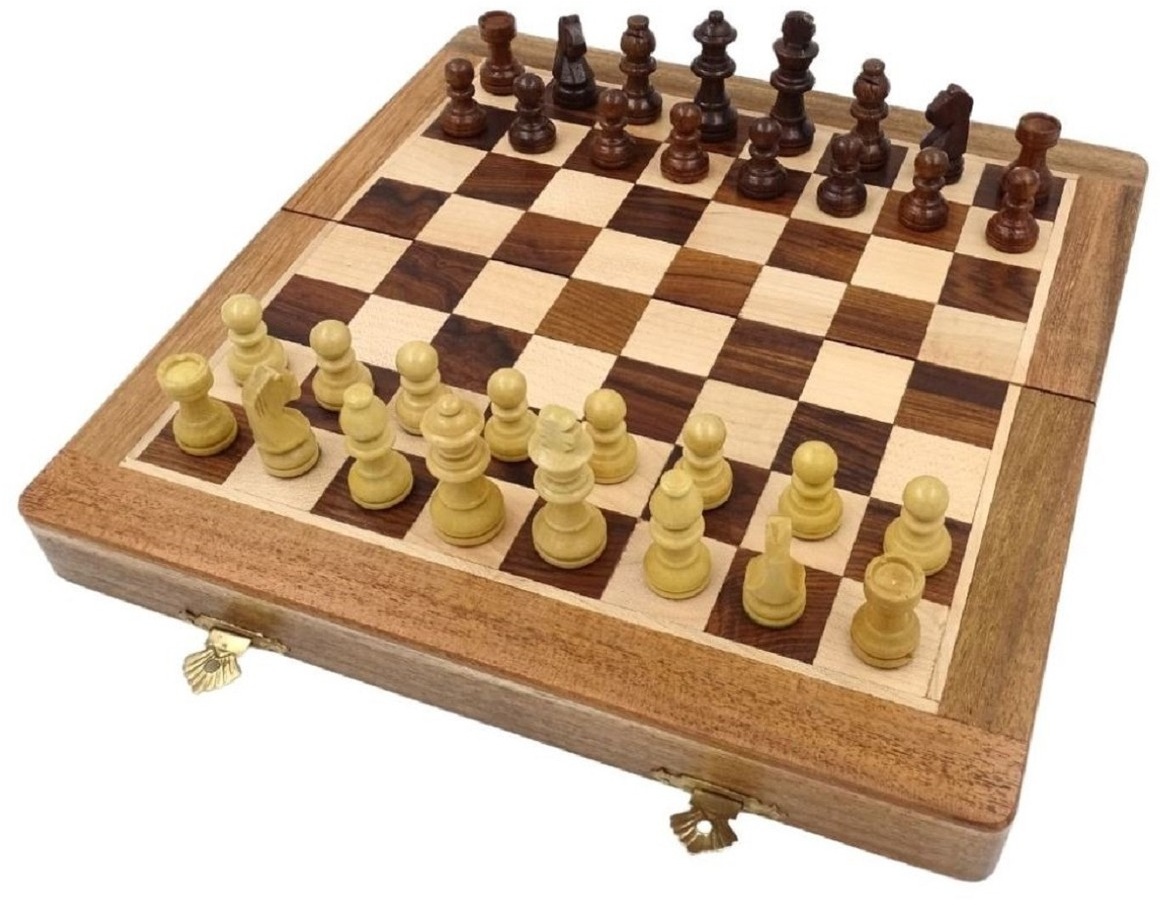 Casa Padrino Luxus Schach Set Braun / Beige 25 x 25 cm - Zusammenklappbares Holz Schachspiel - Holz Schachbrett mit Holz Schachfiguren - Luxus Deko Accessoires