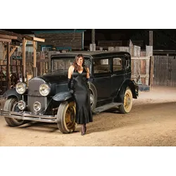 Fototapete PAPERMOON "GANGSTER-FRAU 20 JAHR VINTAGE RETRO OLDTIMER GARAGE XXL", bunt, B:2,50m L:1,86m, Vlies, Tapeten