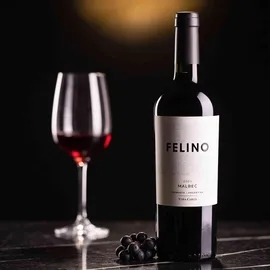 Viña Cobos Felino Malbec 2024 0,75 l