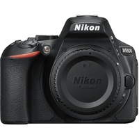nikon-d5600-af-s-dx-18-140mm-ed-vr nikon-d5600-af-s-dx-18-140mm-ed-vr
