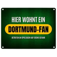 Trendaffe Hier wohnt ein Dortmund-Fan Metallschild mit Rasen Motiv