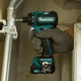 Makita Schraubbohrer 10,8 V inkl. 2 x 2,0 Ah