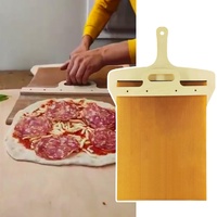 Altsuceser Schiebe-Pizzaschieber Pizzaschaufel mit Loch zum Aufhängen Pala Pizza Scorrevole Antihaft-Pizzaschaufel Schaufel Der Pizzaschieber, der Pizza perfekt überträgt, spülmaschinenfester