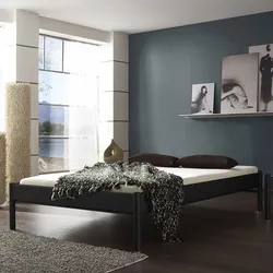 Jugendbett in Schwarz Eisen ohne Kopfteil