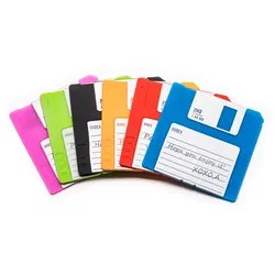 Gadget Master Floppy Disk Coaster Set, 6 Stück, Retro Disketten Untersetzer, Silikon, farbig