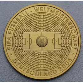 Münzprägestätten Deutschland 1/2 Unze Goldmünze - 100 Euro 2005 Fußball Weltmeisterschaft 2006