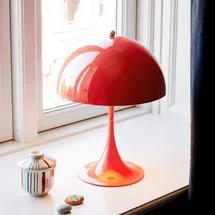 Louis Poulsen Panthella 250 Koralle