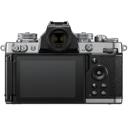 Nikon Z fc + Nikkor Z 28 mm F2,8 Special Edition