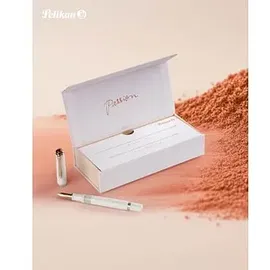 Pelikan Souverän M600 Kolbenfüller weiß/rose-gold F (fein), 1 St.