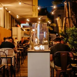 Kratki Terrassenheizer Gas PATIO SLIM weiß + Gratis TANGO/1 bioethanol freistehender-kamin - Weiß