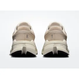 On Cloudrunner 2 Herren Pearl / Desert 43