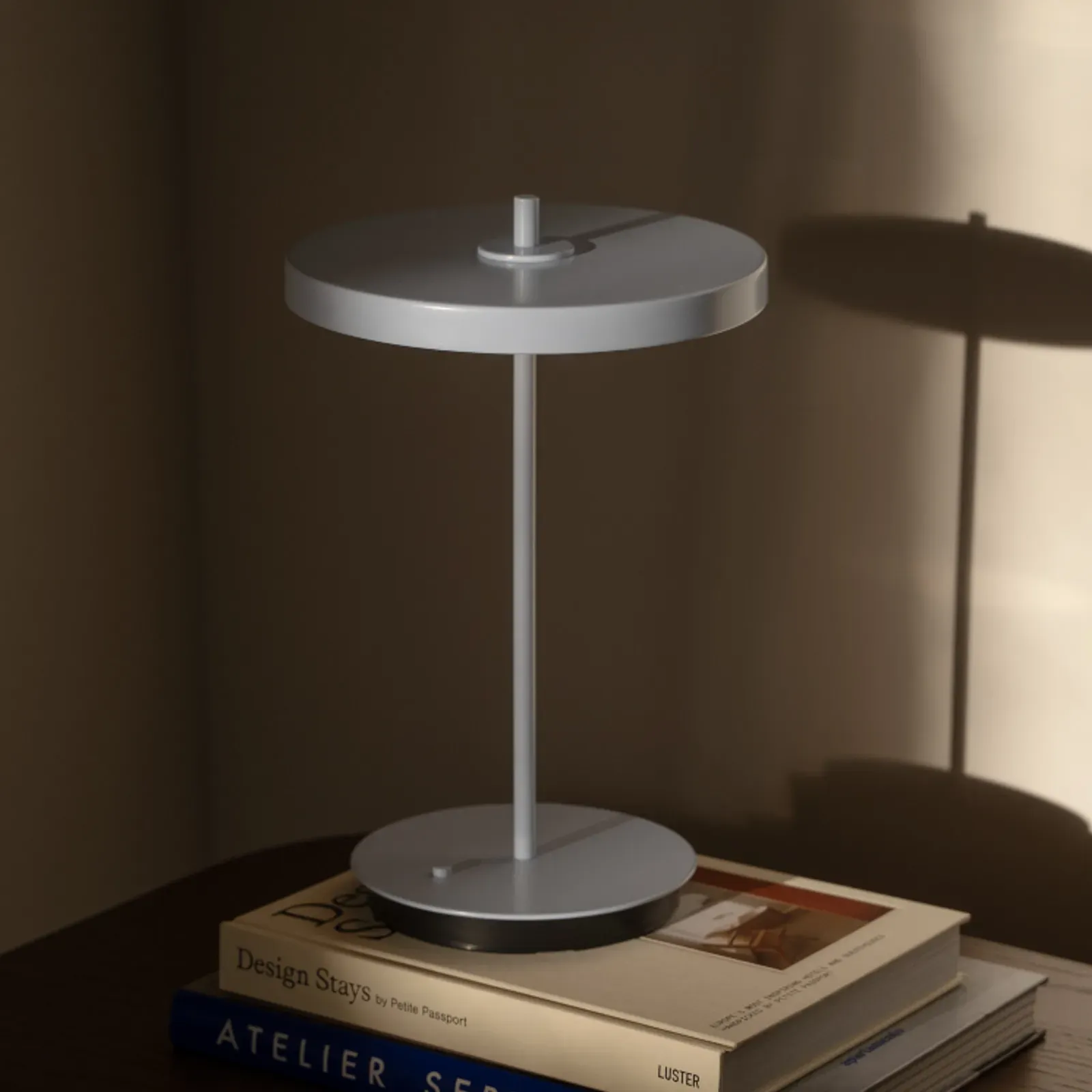 Tischleuchte UMAGE, Asteria Move, dimmbar, Grau, für Wohnzimmer, Metall, Design - 30.6
