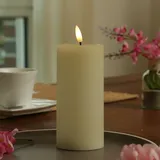 MARELIDA LED Kerze Liv Echtwachs gerillt mit Rillen flackernd H: 18cm Timer creme