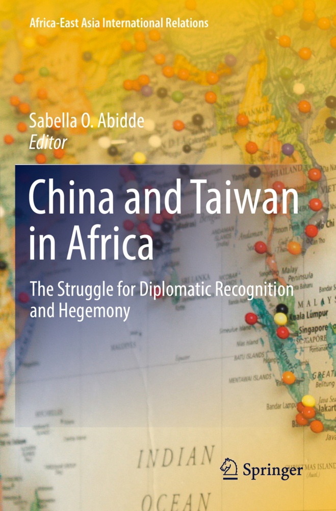 China And Taiwan In Africa  Kartoniert (TB)