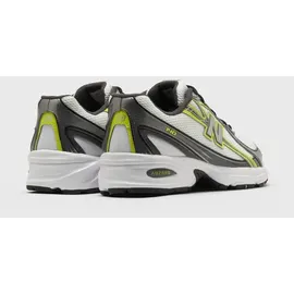 New Balance 740 White/Metallic Silver/Black 38