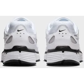 Nike P-6000 Herren White/Metallic Silver/Black/Black 40,5
