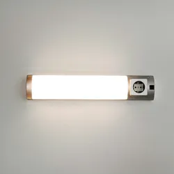 Licht-Erlebnisse LED Unterbauleuchte SOFT mit Steckdose Schalter funktionale Wandlampe Badezimmer Küche, 2326