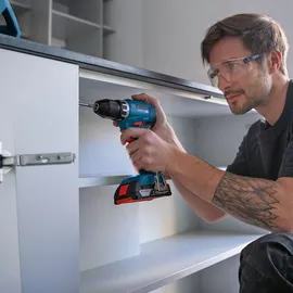 Bosch Professional GSR 18V-45  inkl. 2 x 2,0 Ah + L-Boxx