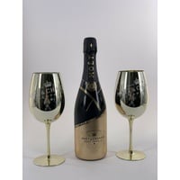 Moet Chandon Signature Brut Golden Sleeve Champagne 0,75l 12%Vol +2 Gold Gläser