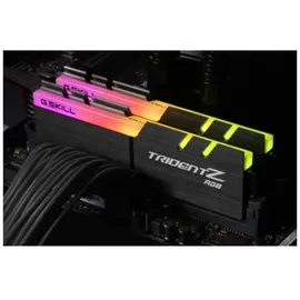 G.SKILL Trident Z RGB AMD Edition 16 GB Kit PC4-28800 F4-3600C18D-16GTZRX