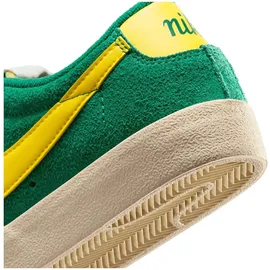 Nike Blazer Low '77 Damen Malachite/Lightening-Muslin-SAIL 40