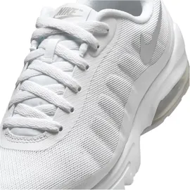 Nike Air Max Invigor Damen Weiß/Metallic Silber 39